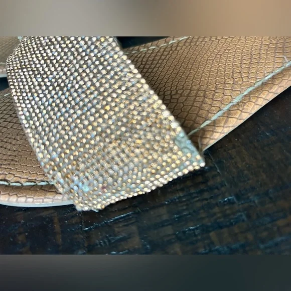 Sam Edelman Circus Gold Rhinestone Slides Flats Sandals Womens size 9.5​ - Picture 7 of 7